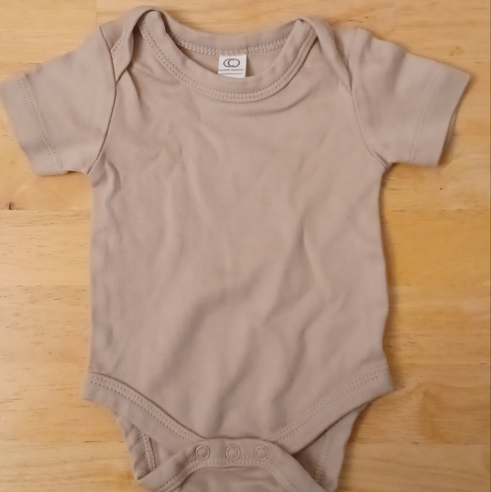 Neutrals Newborn Set - Picture 2 of 3